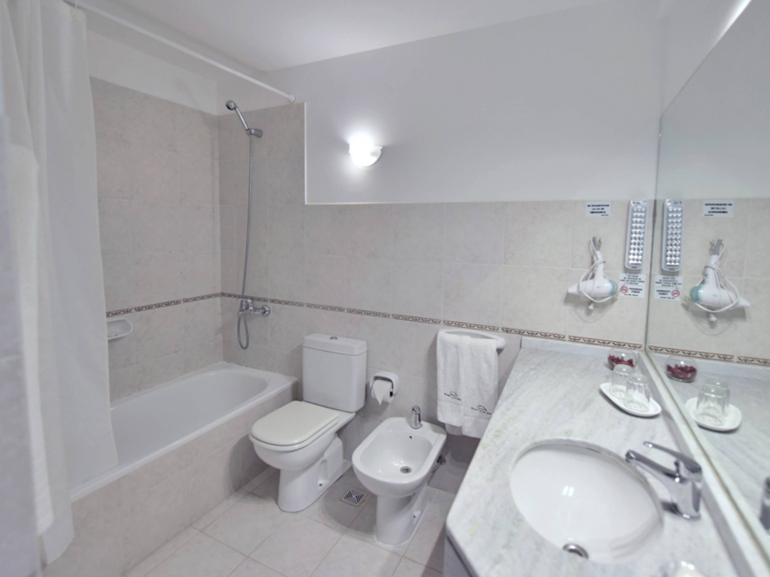 Puertas del Sol Hostería